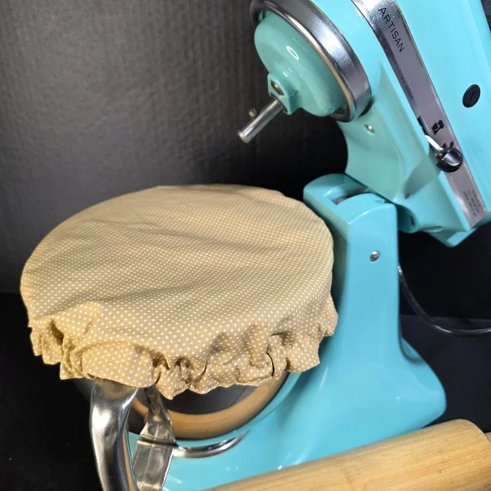 Farmhouse Rooster / Beige‎ Polka Dot KitchenAid Mixer Mixing Bowl Cover Baking